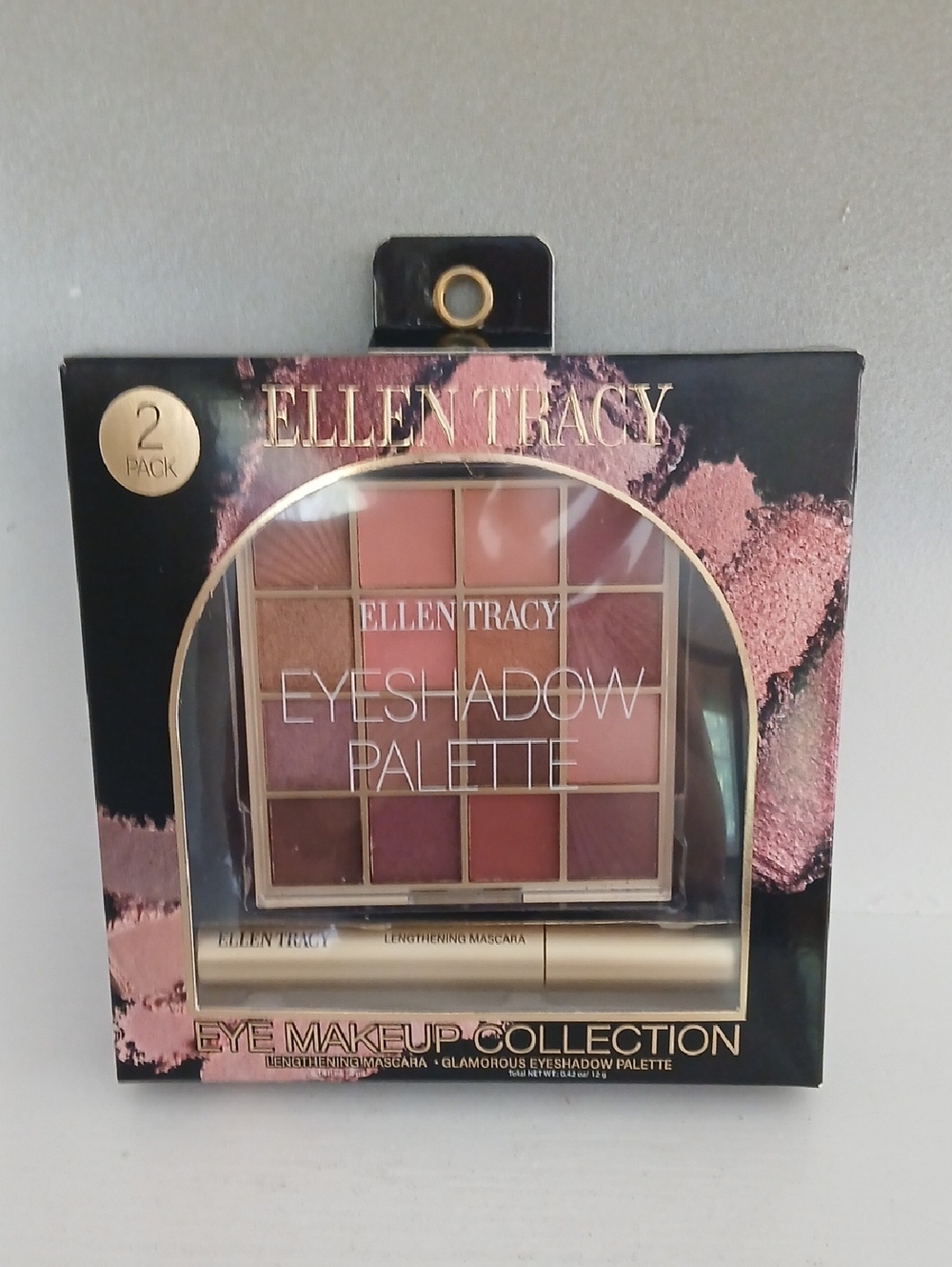 Ellen Tracy Pink Eyeshadow & Mascara Palette